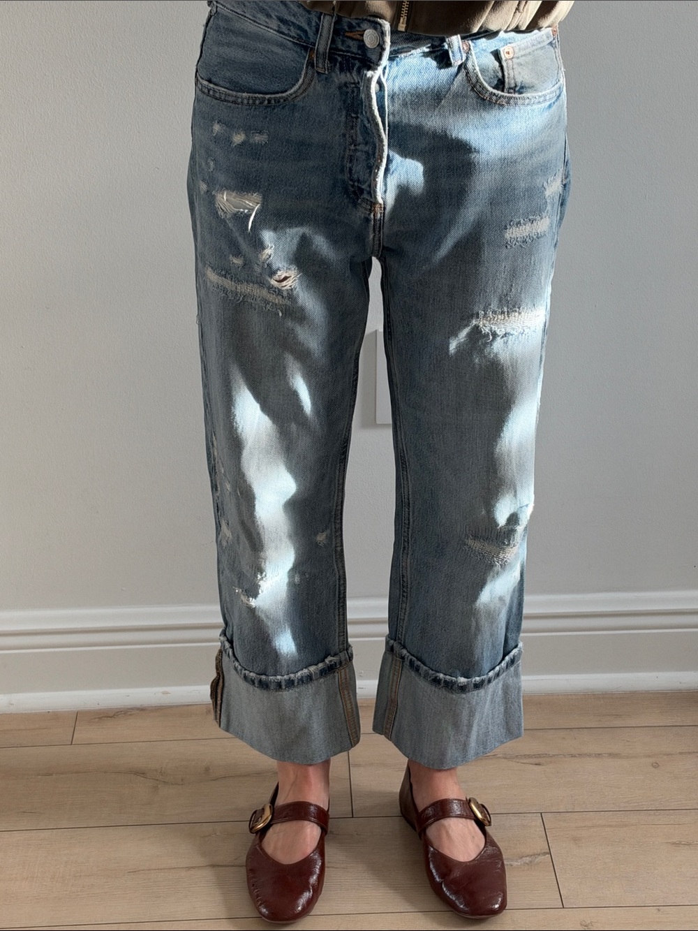 Zara Casual Distressed Light Blue women’s  Jeans